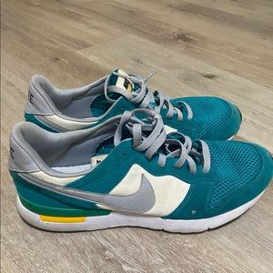 Men’s Nike Internationalist Size 11